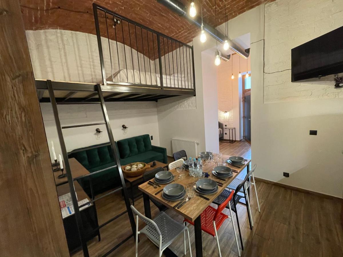 Apartmentsun Loft Factory Вроцлав Екстер'єр фото